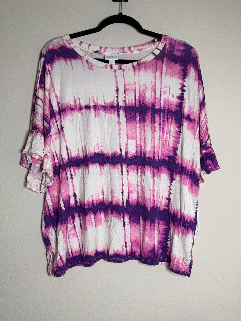 LuLaRoe Pink & Purple Tie-Dye Short Sleeve Top